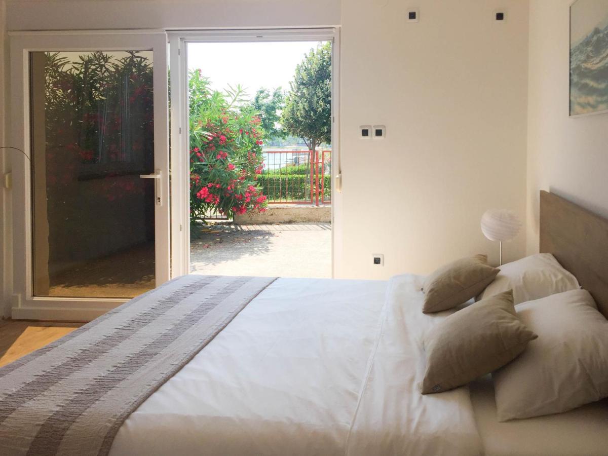 Appartement Elysium à Pula Extérieur photo